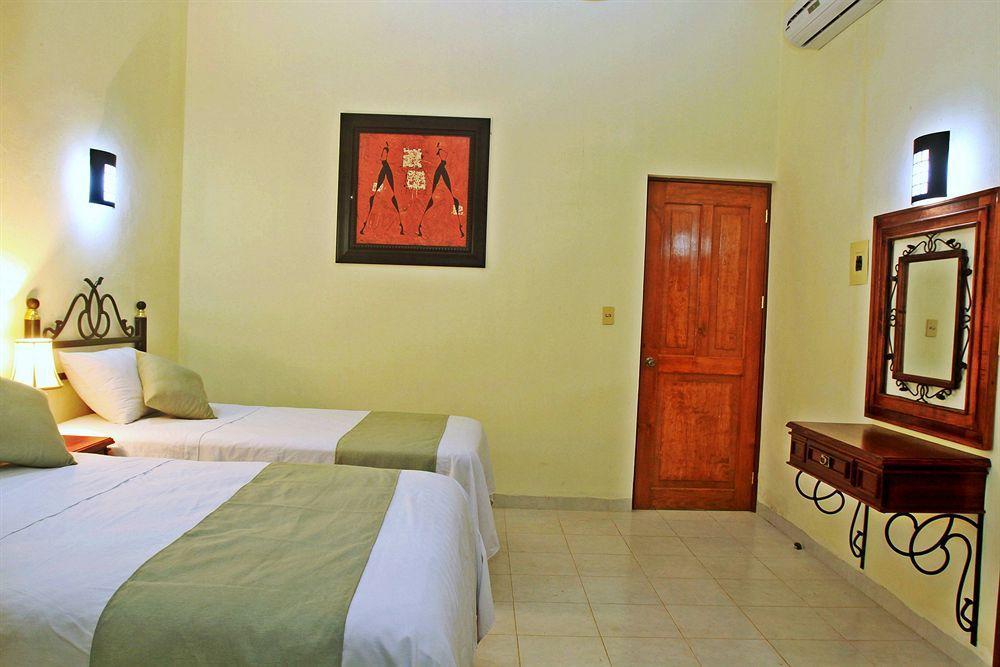 San Miguel Hotel 2*